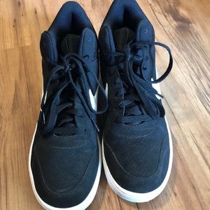 Nike hi tops, size 9, like new